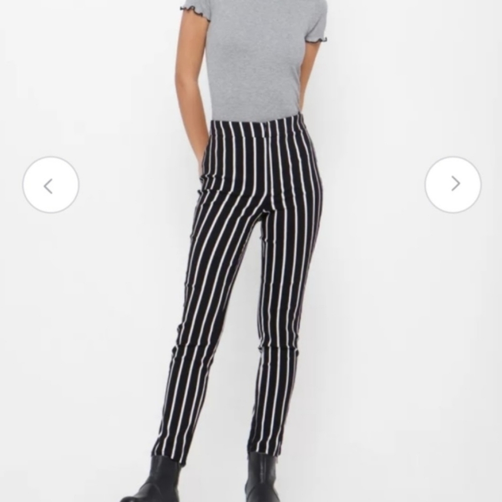 Forever 21 Black and White Skinny Pants